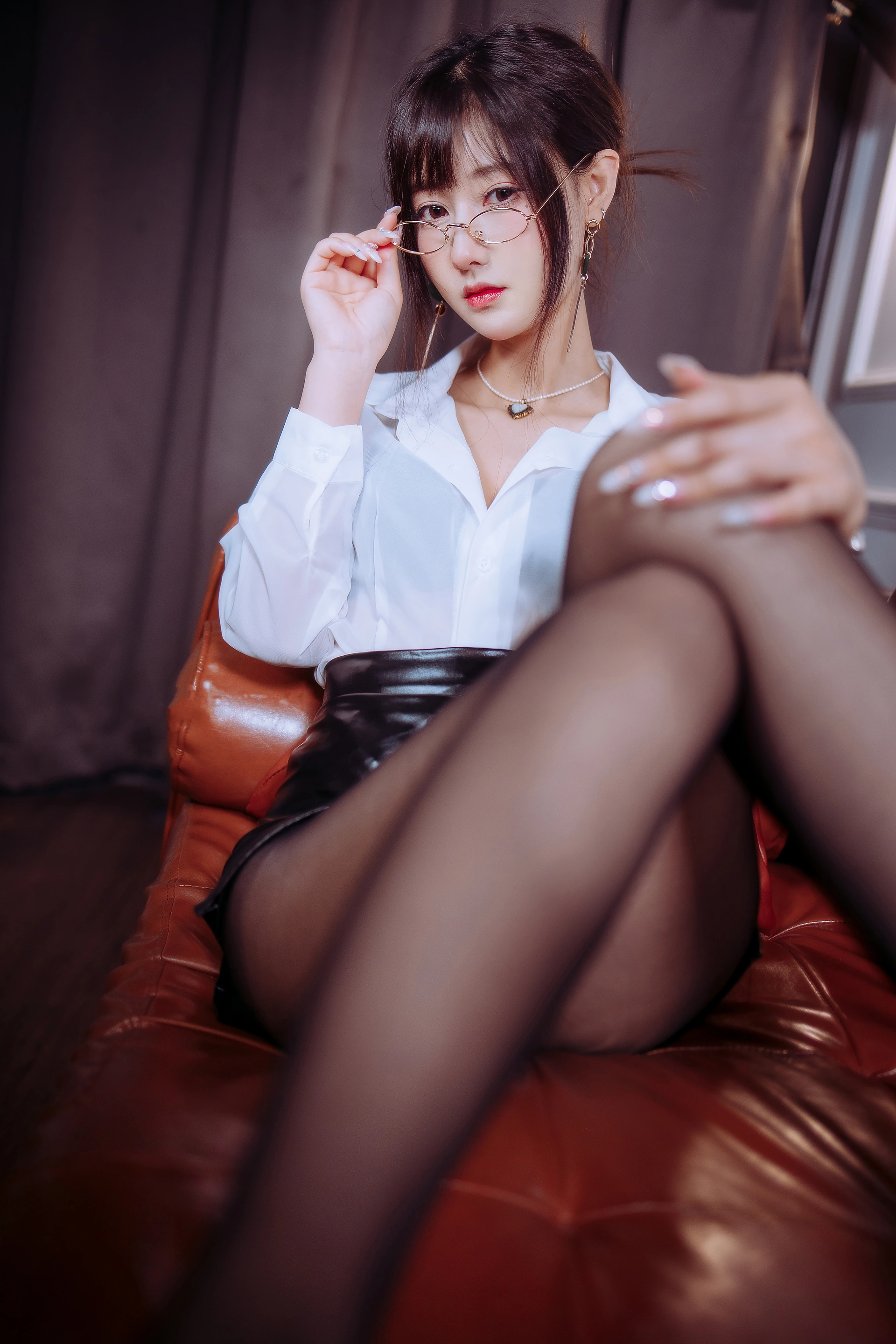 羽生三未 – NO.024 半透ol 2